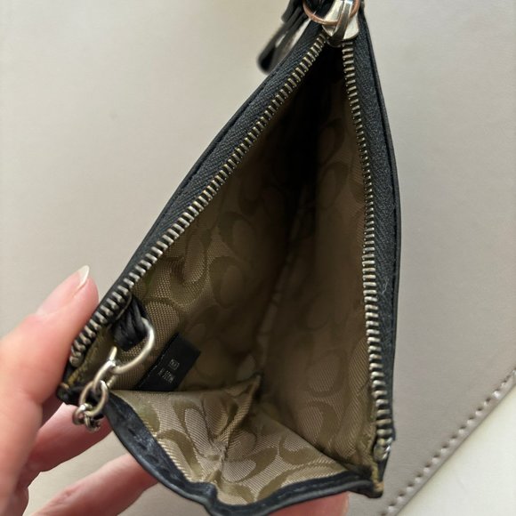 Coach Keychain card wallet - Black Leather - Picture 2 of 7